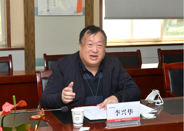 攀華集團(tuán)董事長(zhǎng)李興華:陜鼓分布式能源系統(tǒng)解決方案及服務(wù)正是攀華未來發(fā)展所需要的